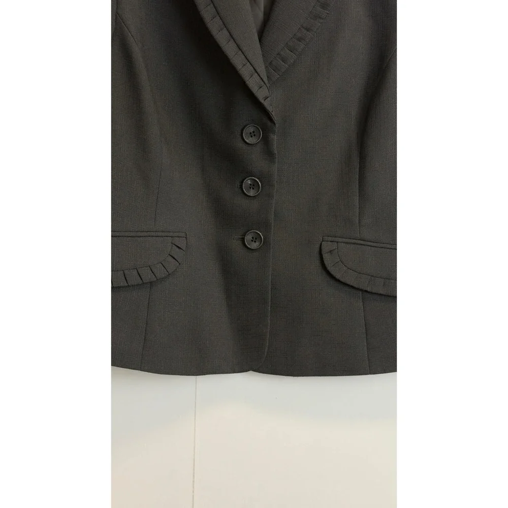 Evan-Picone Black Textured‎ Ruffle Trim Blazer Jacket Petite 14P Professional